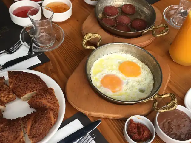 Sukra Gurme Fırın Cafe & Restaurant'nin yemek ve ambiyans fotoğrafları 8