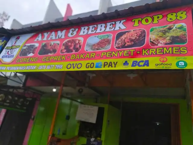 Gambar Makanan Santika 88 Seafood & Rental Mobil Victoria star 8