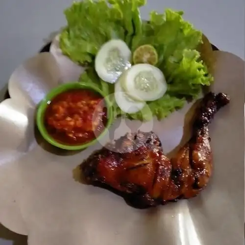 Gambar Makanan Ayam Bakar Madu Solo, Taman Dakota 1 7