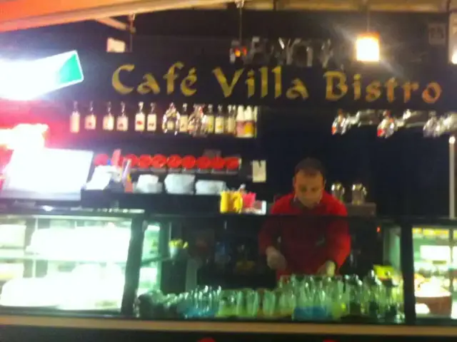 Cafe Villa Bistro'nin yemek ve ambiyans fotoğrafları 9