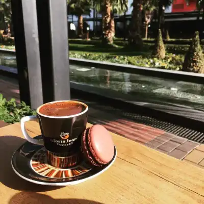 Karşıyaka Hayal Cafe