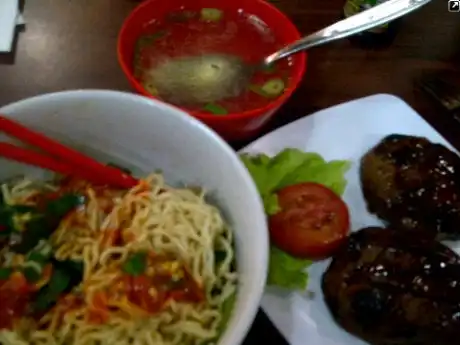 Gambar Makanan Bakso Raket & Bakmi Djogja Pak Trisno 9