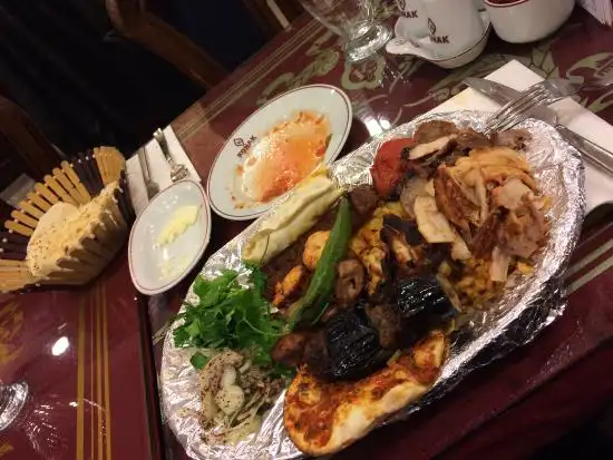 Konak'nin yemek ve ambiyans fotoğrafları 19