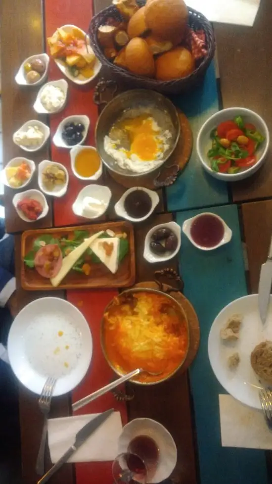Cafe Firuz'nin yemek ve ambiyans fotoğrafları 24