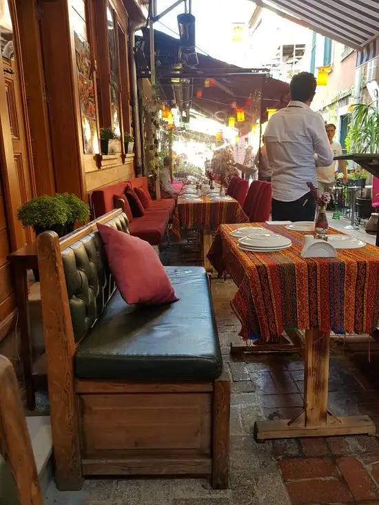 Bezirhan Cafe Türk Ocağı'nin yemek ve ambiyans fotoğrafları 10