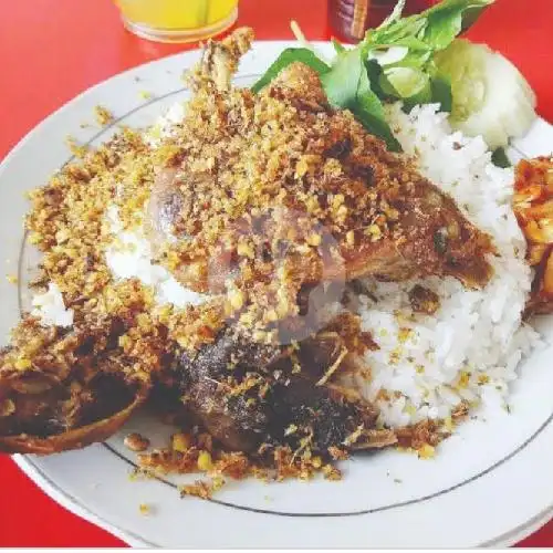 Gambar Makanan Nasi Bebek Sinjaya Sambal Pencit Mangga Muda Khas Madura, Dr Setiabudi 10