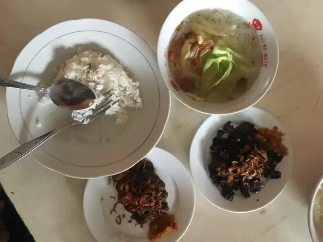 Gambar Makanan Sop Empal Spesial Bu Yoeni 6