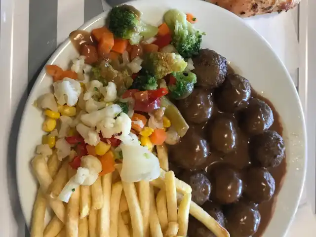 Ikea Restaurant & Cafe'nin yemek ve ambiyans fotoğrafları 5