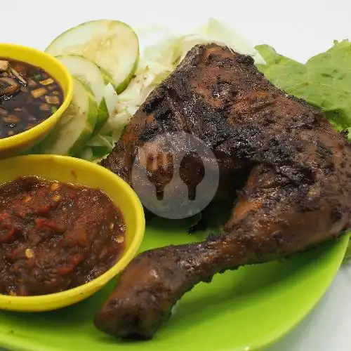 Gambar Makanan Ayam Bakar Oma Dora, Jalan  Wahid Hasyim 9