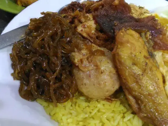 Gambar Makanan Depot Nasi Campur Pojok Tambak Bayan 20