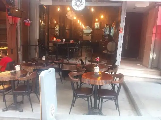 Symbol Fal Cafe - Beşiktaş'nin yemek ve ambiyans fotoğrafları 4