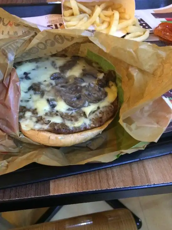 Gambar Makanan Burger King Gandaria Mall 3