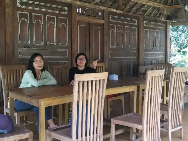 Gambar Makanan Resto Kebun Teduh 10