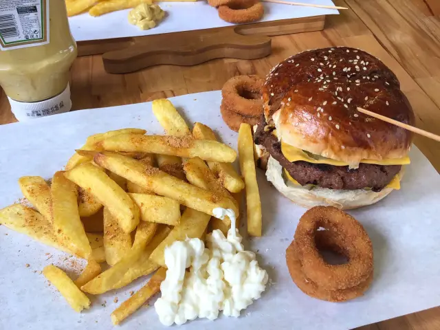 Acun Kasap Burger & Steak House'nin yemek ve ambiyans fotoğrafları 27