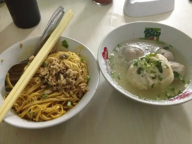 Gambar Makanan Rumah Makan Linggar Jati 1