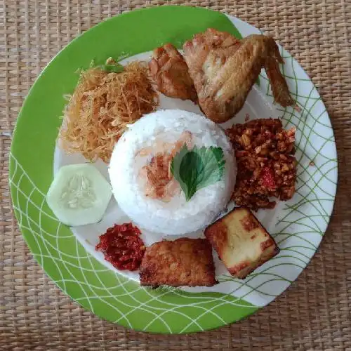 Gambar Makanan Nasi Uduk Pirak, Godean 1