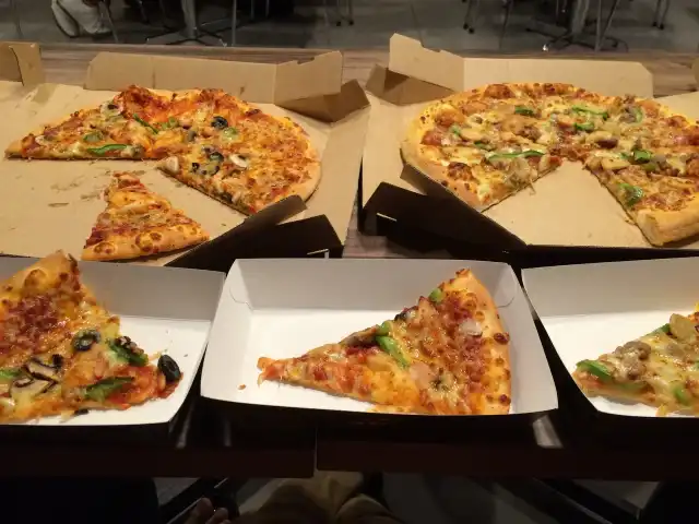 Domino's Pizza Sg Buloh Food Photo 8