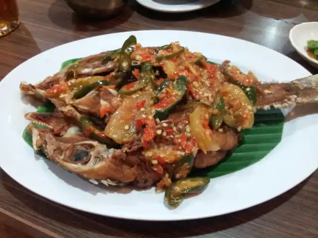 Gambar Makanan Dinar Seafood & Ayam Goreng 7