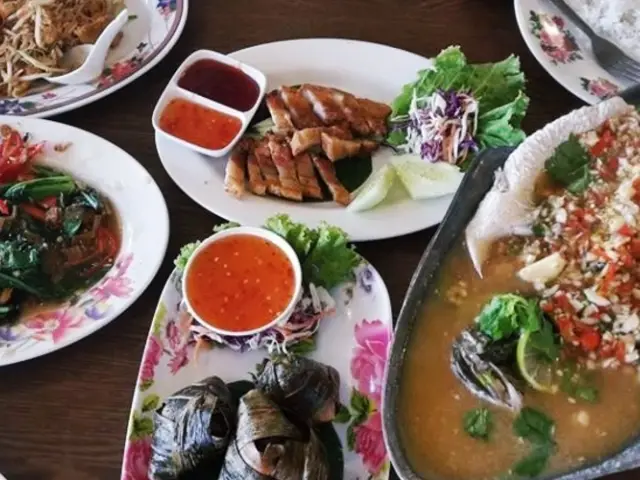 Tuk​ Tuk​ Thai​ ​Restaurant Food Photo 2