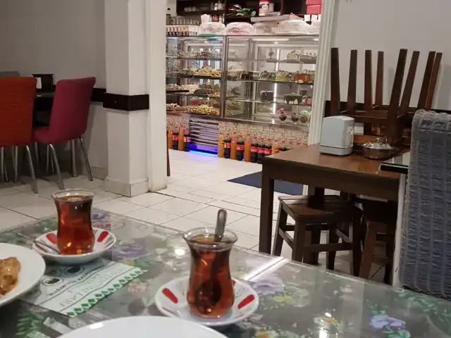 Seyidoğulları Pastanesi'nin yemek ve ambiyans fotoğrafları 2