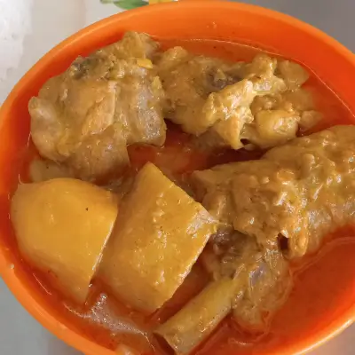 Yakin Curry Rice Stall