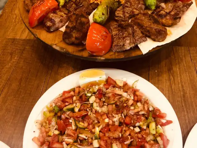 Zeren Et Kasap Izgara'nin yemek ve ambiyans fotoğrafları 8