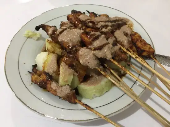 Gambar Makanan Sate Ayam Pak Kromo 9