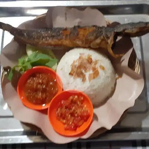 Gambar Makanan Warung Anugerah Dagen, Pandak 1