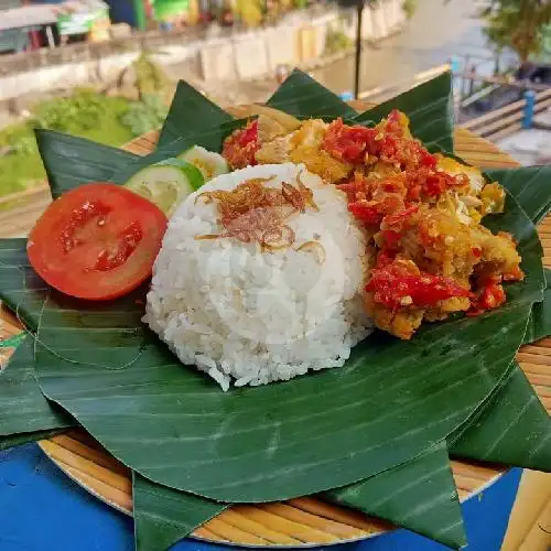 Gambar Makanan Nasi Liwet dan Lontong Opor, Dapoer Girli 20