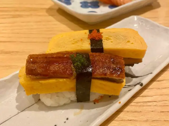 Gambar Makanan Sushi Hiro 11