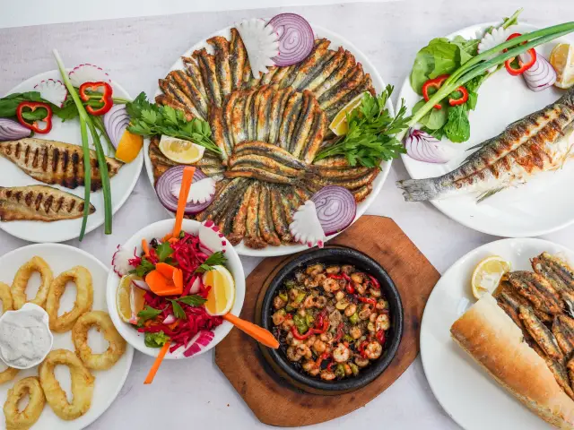 Taşdelen Balık Resturant'nin yemek ve ambiyans fotoğrafları 1