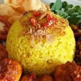 Gambar Makanan Nasi Kuning, Nasi Uduk, Nasi Goreng Raja Nusantara, Dago 3