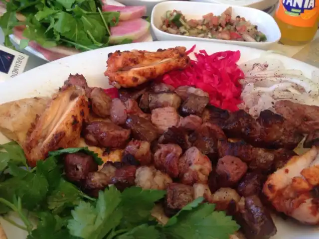 Yaka Mangal Sofrasi'nin yemek ve ambiyans fotoğrafları 4