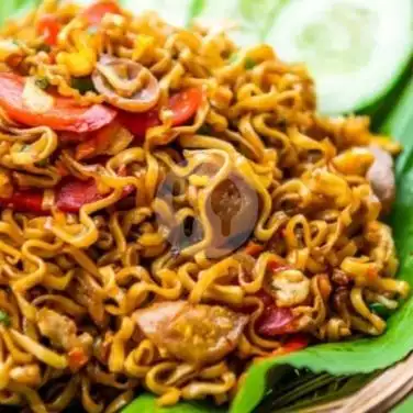 Gambar Makanan Nasi Goreng Dan Ayam Geprek Mama Putri, Kampung Bali 16