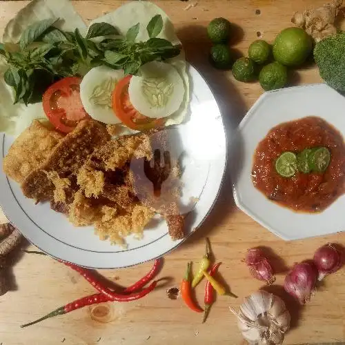 Gambar Makanan Ayam Penyet Alvira, Rappocini 7