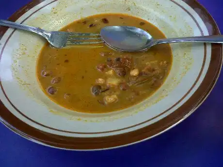 Gambar Makanan Lontong Kari Sapi Suka Sari 6