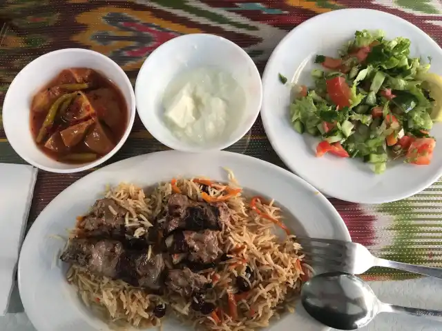 Özbek Sofrası'nin yemek ve ambiyans fotoğrafları 11