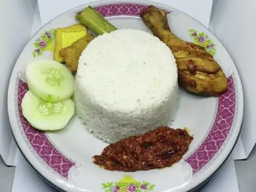 Kedai Santai Sambel Judes, Pacarkembang Tambaksari