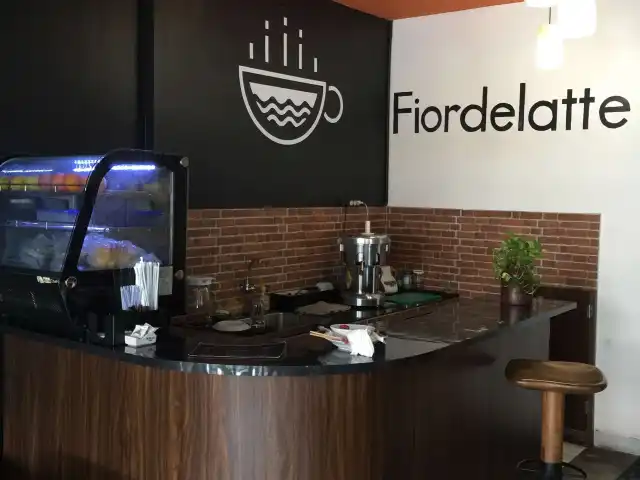 Gambar Makanan Fiordelatte Coffee Bar 12