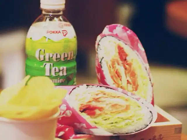 Gambar Makanan Sushi Burrito 7