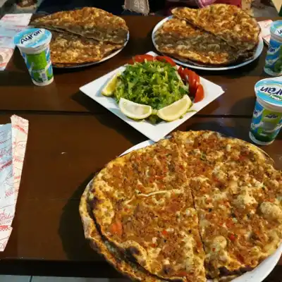 Urfa Pide Ve Lahmacun Salonu