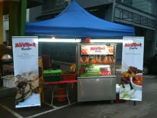Azis Hardrock Satay Food Photo 2