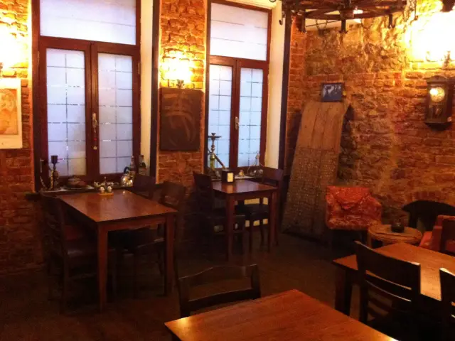 Taximus Cafe & Restaurant'nin yemek ve ambiyans fotoğrafları 4