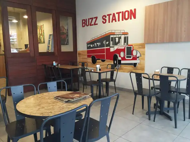 Buzz Station Food Photo 3