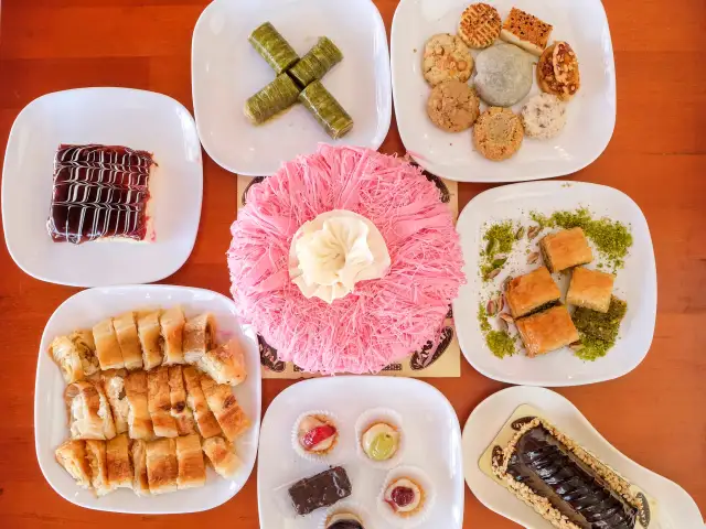 Can-tat Pasta & Baklava'nin yemek ve ambiyans fotoğrafları 1