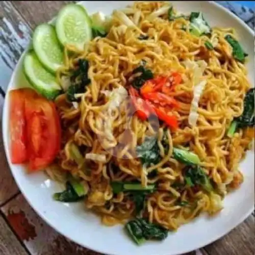 Gambar Makanan Mie Sop Ayam Medan 1