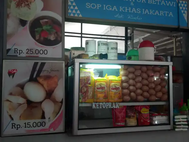 Gambar Makanan Ketupat Sayur Betawi & Sop Iga Khas Jakarta Pak Rudi 7