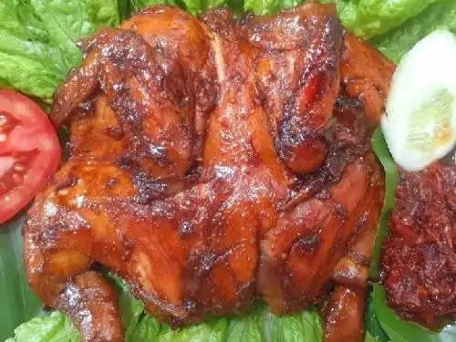 Ayam Bakar Bang Duhri, Kolonel Masturi