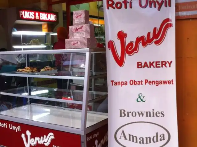 Venus Bakery