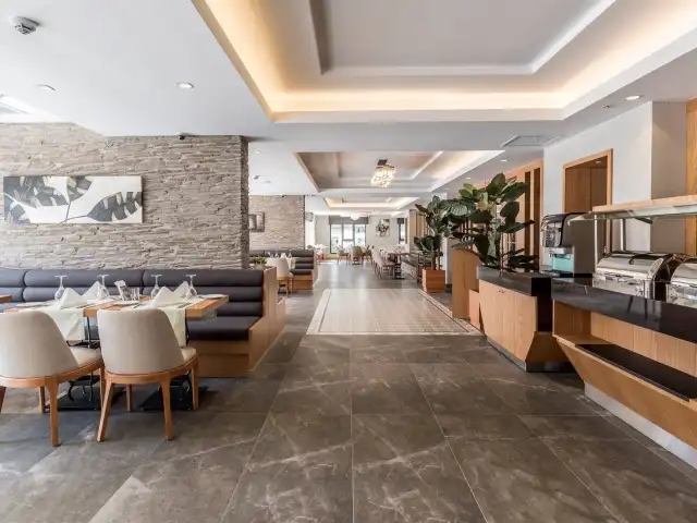 Bof Hotels Restaurant'nin yemek ve ambiyans fotoğrafları 2